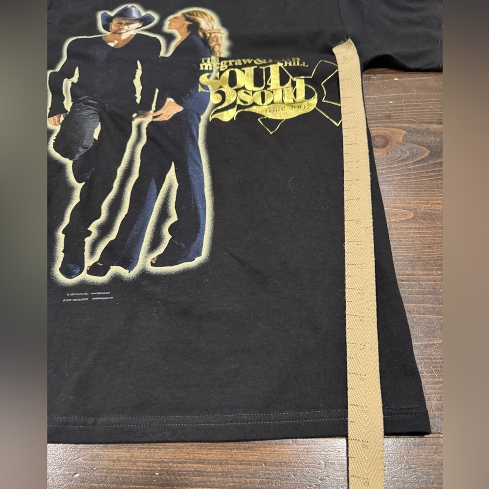 Tim McGraw & Faith Hill 07’ Concert T-Shirt - Picture 10 of 10